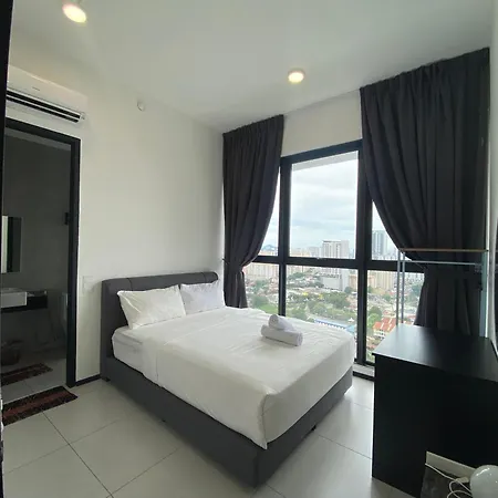 Urban Suites 101 Jelutong Exterior photo